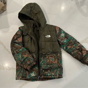 Boys reversible North face jacket